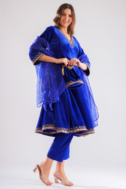 Sapphire Anarkali Set With Potli