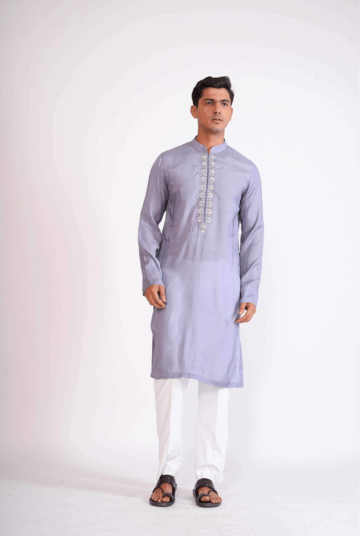 LAVENDAR HAND EMBROIDED KURTA WITH PYJAMA