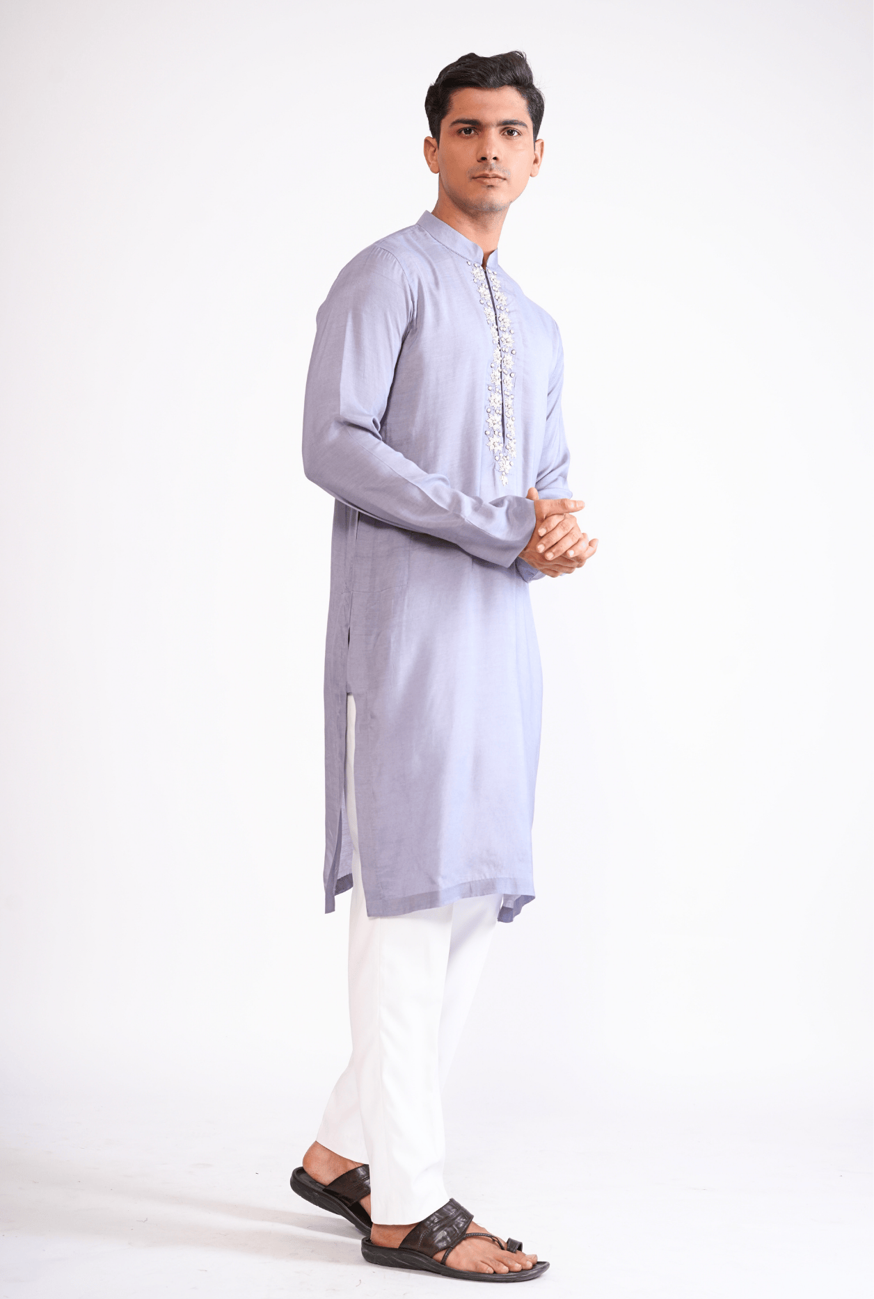 LAVENDAR HAND EMBROIDED KURTA WITH PYJAMA