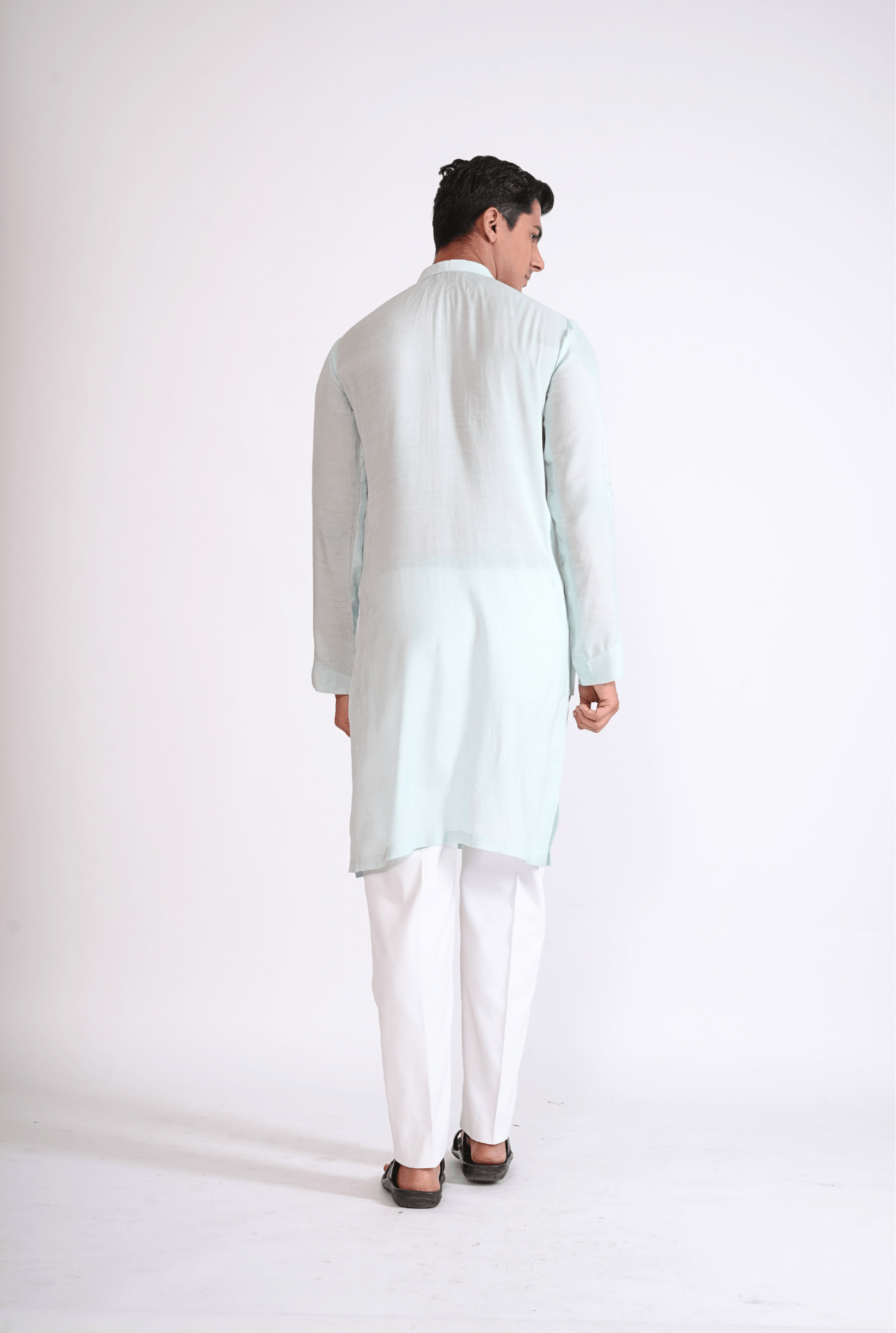 LIGHT BLUE HAND EMBROIDERED KURTA WITH PYJAMA.