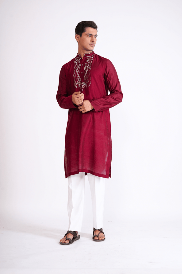 MAROON HAND EMBROIDED KURTA WITH PYJAMA
